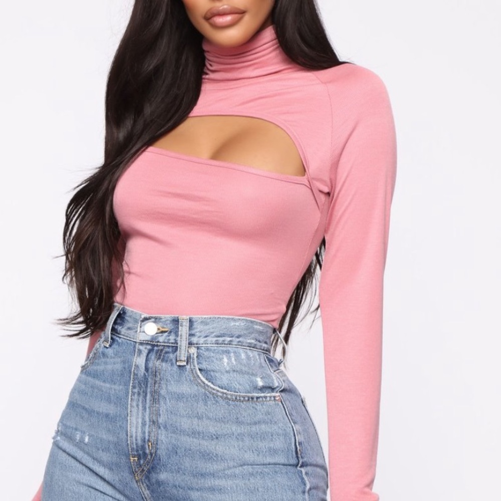 Fashion nova turtle neck bodysuit